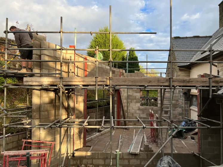 Blockwork and scaffolding