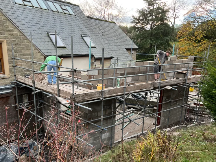 The extension frame